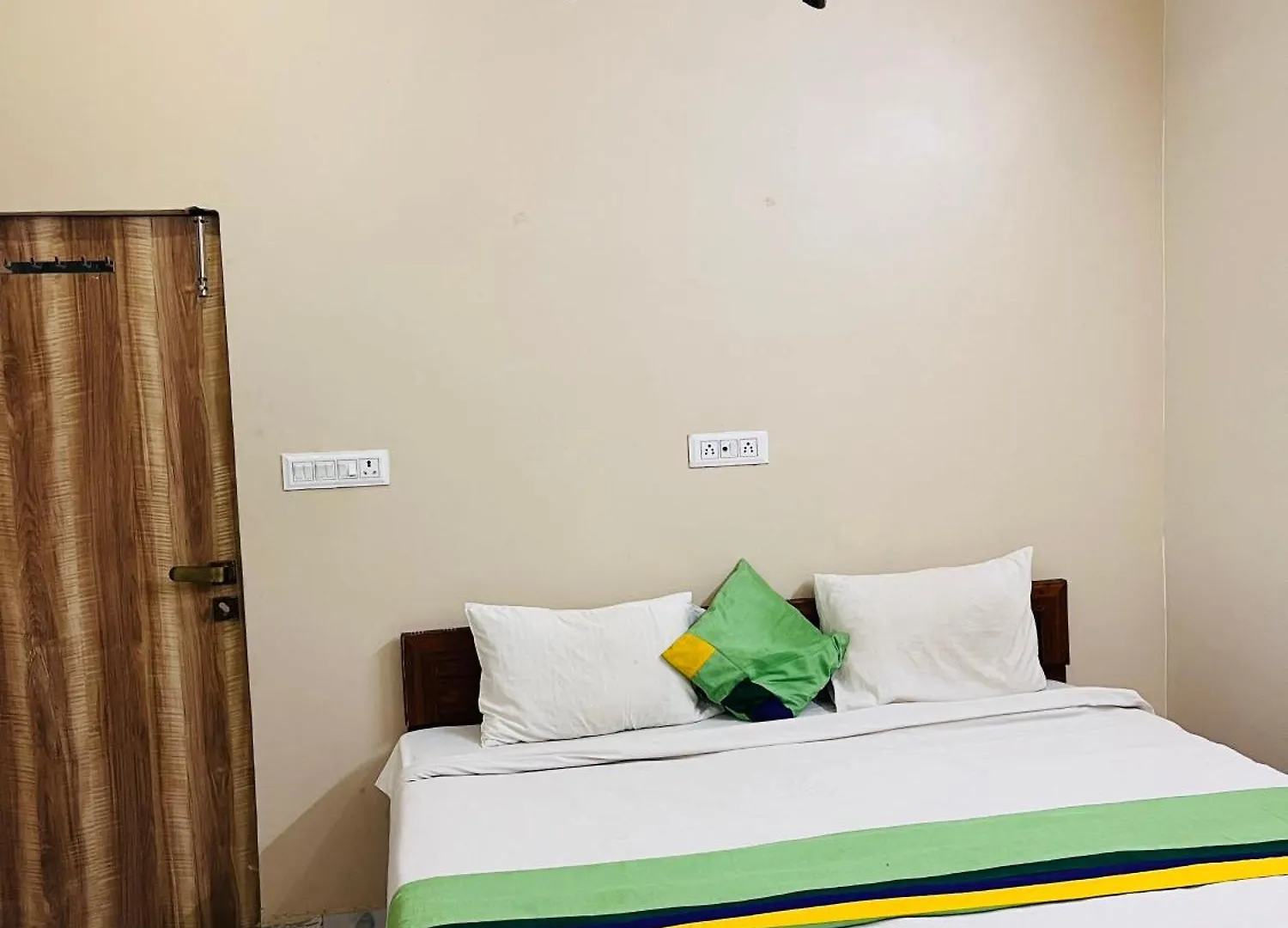Stayever Agra  Hotel Agra (Uttar Pradesh)