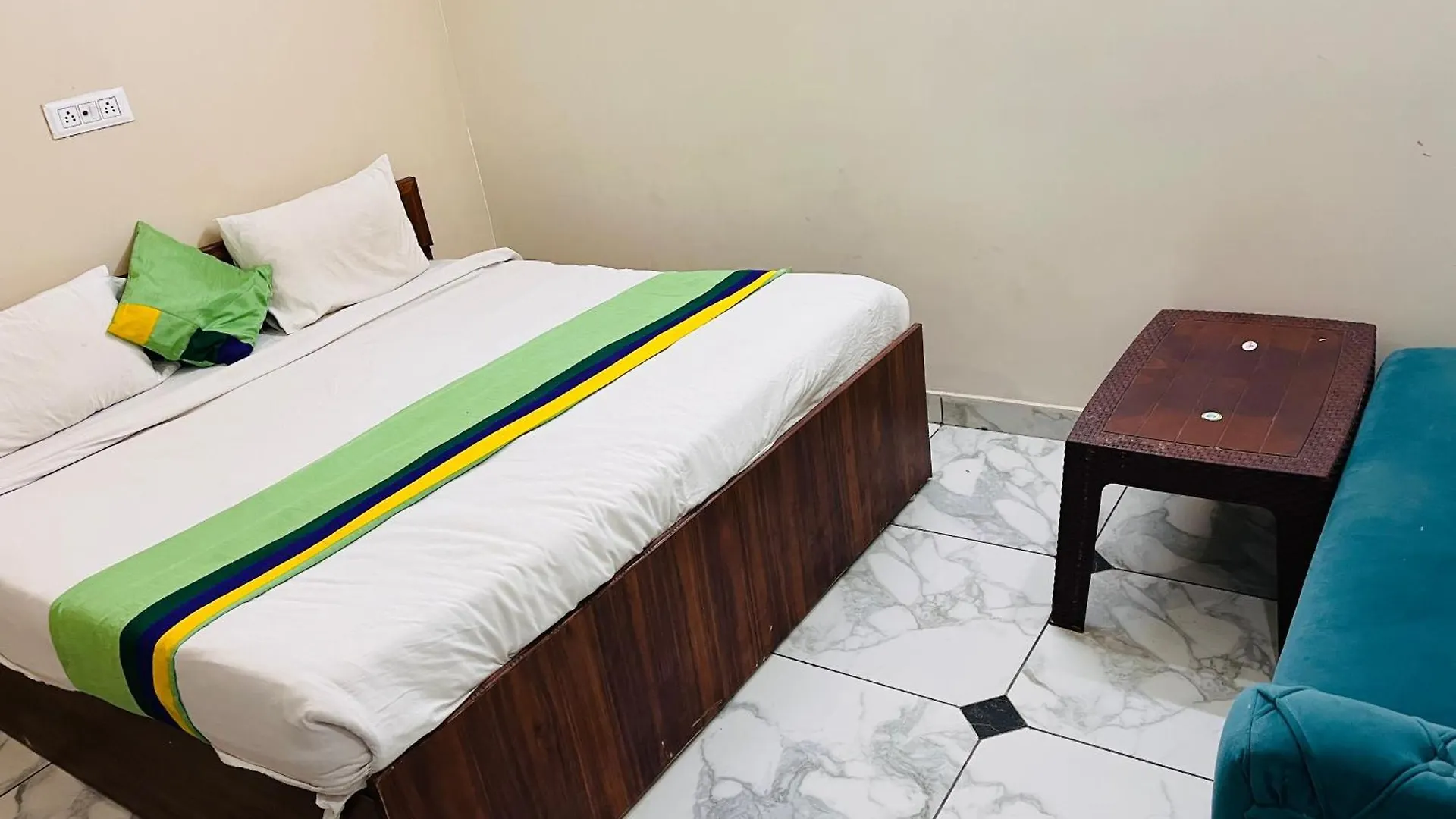 Stayever Agra  Hotel