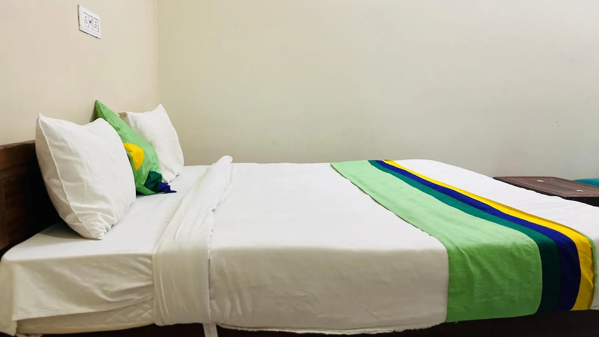 Stayever Agra  2*, Agra (Uttar Pradesh) India
